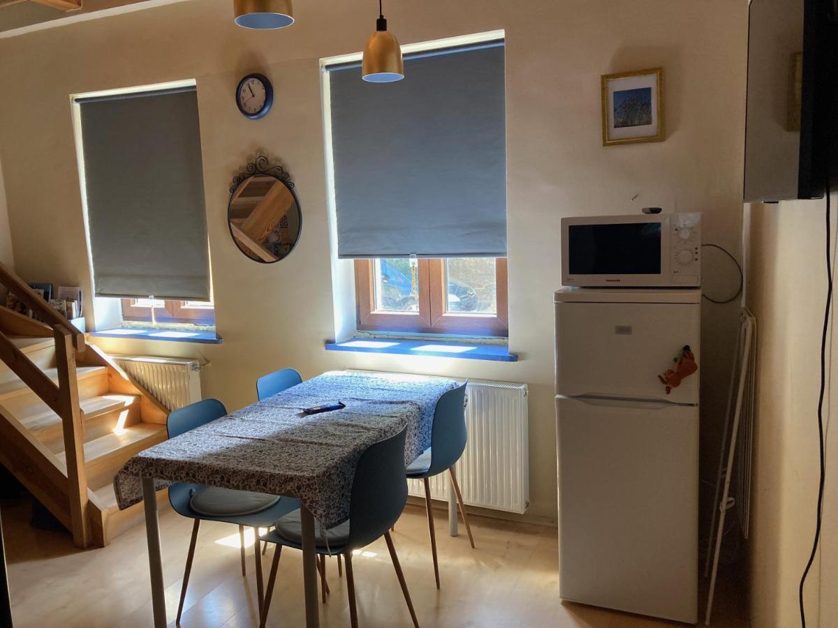 35 Vendeghaz Pecs Apartment ภายนอก รูปภาพ